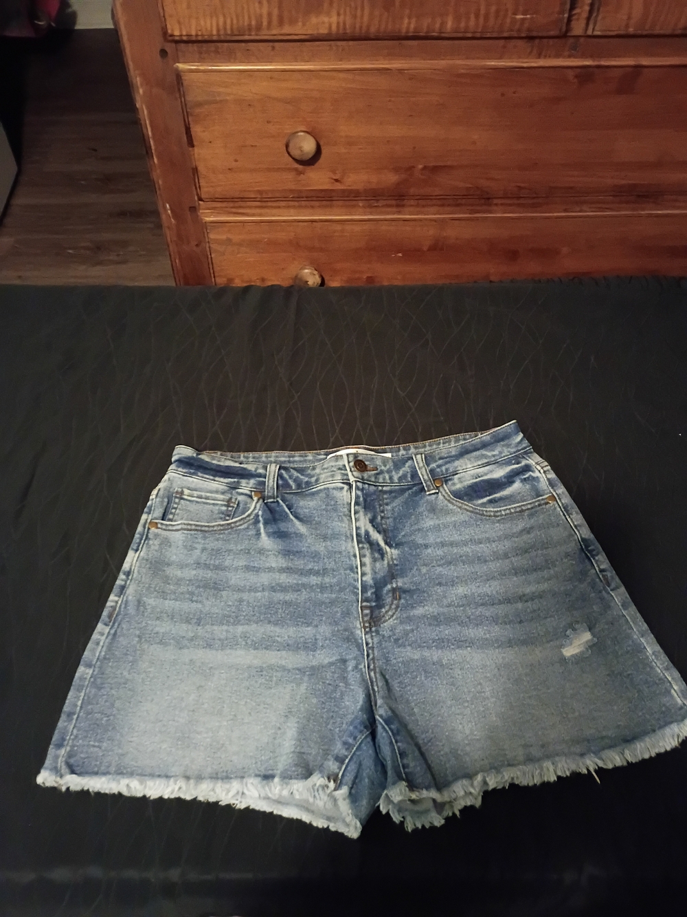 High-Rise Light Blue Denim Women’s Shorts with Frayed Hem